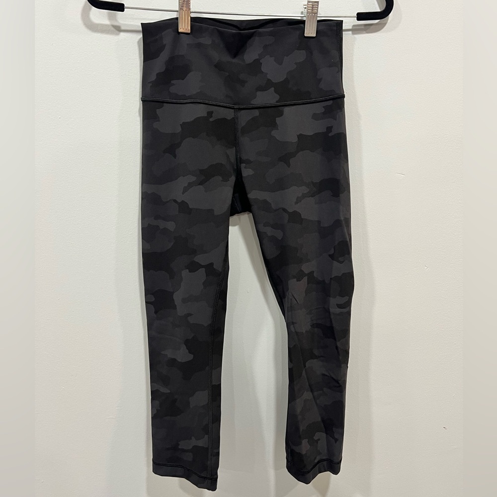Lululemon camo align leggings size 6